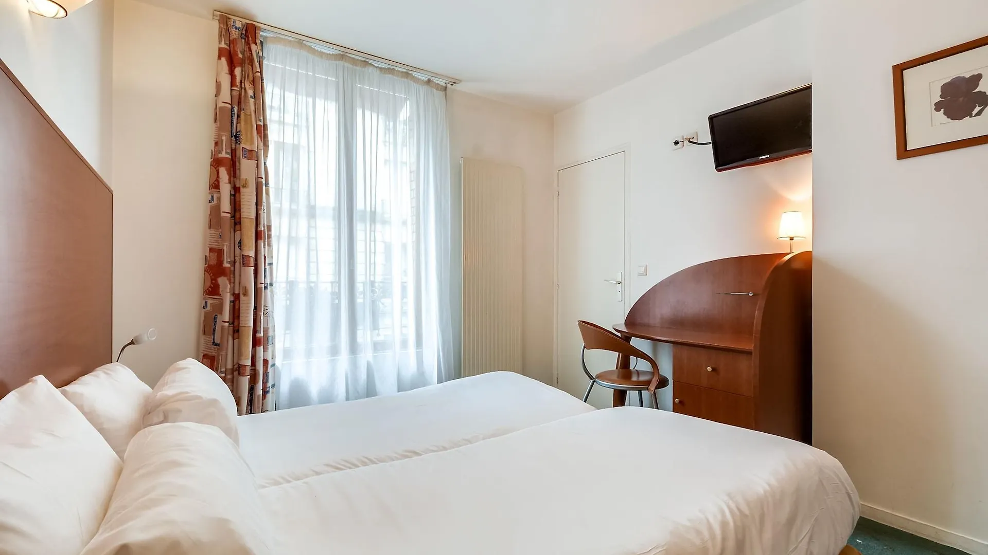 Pavillon Courcelles Parc Monceau Aparthotel