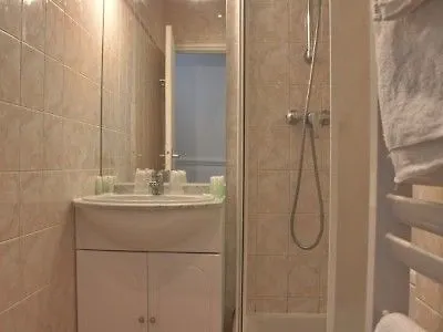 아파트호텔 파빌리온 코셀레스 파크 몬세아우