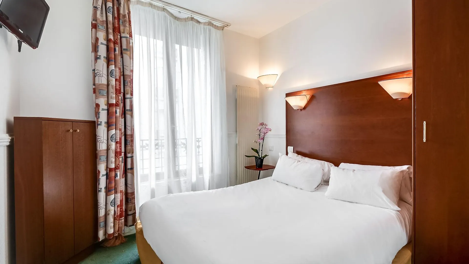 מלון דירות Pavillon Courcelles Parc Monceau 3*