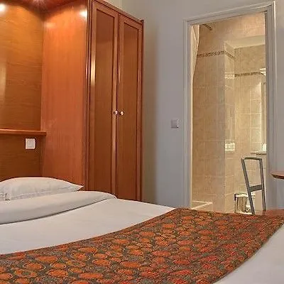 Pavillon Courcelles Parc Monceau מלון דירות 3*